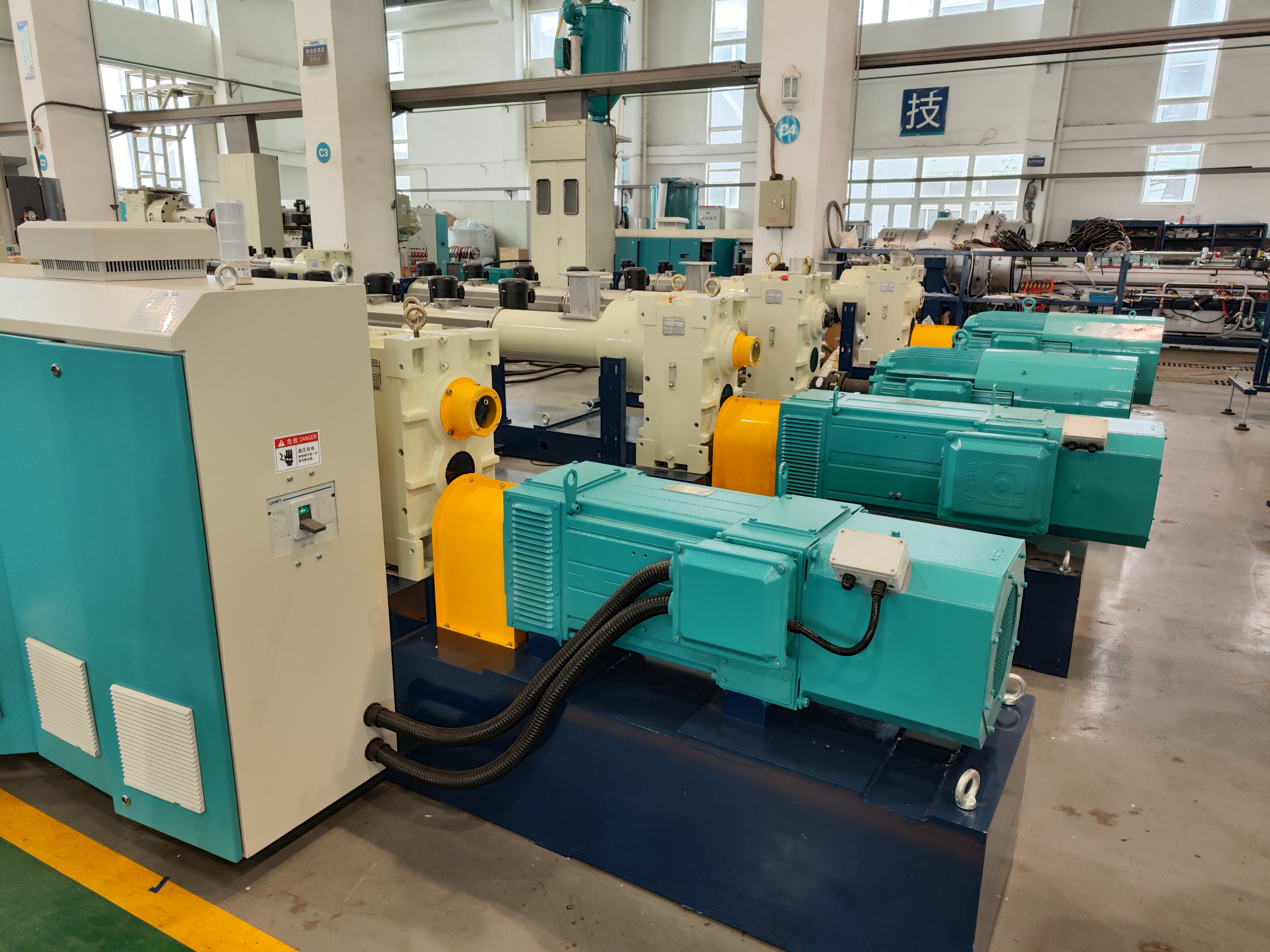 محرك تيار متردد متغير السرعة YJP للبلاستيك 3